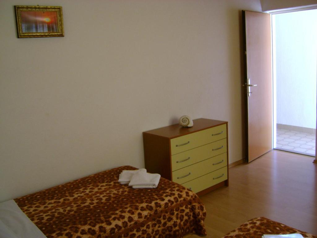 Apartments Mila Bol Zimmer foto