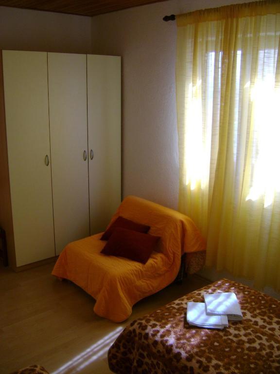 Apartments Mila Bol Zimmer foto